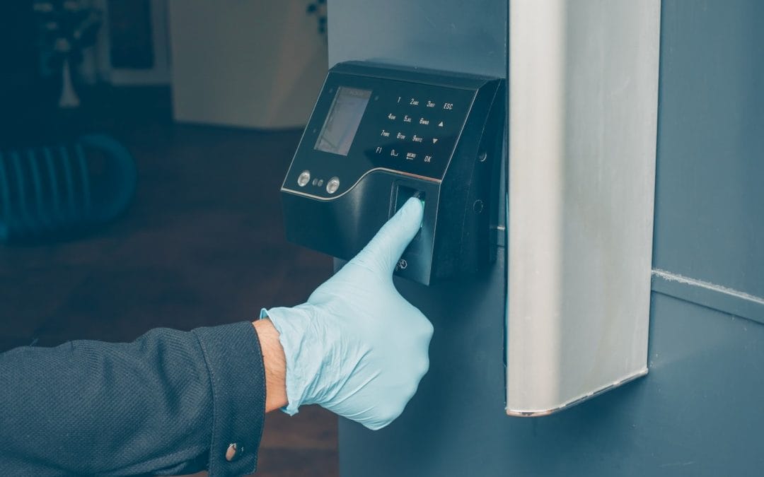 Access Control vs. Lock-and-Key: Why Businesses Are Switching?