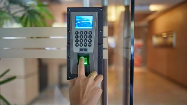 Is a Door Access Control System Right for Your Business? Key Signs to Watch For